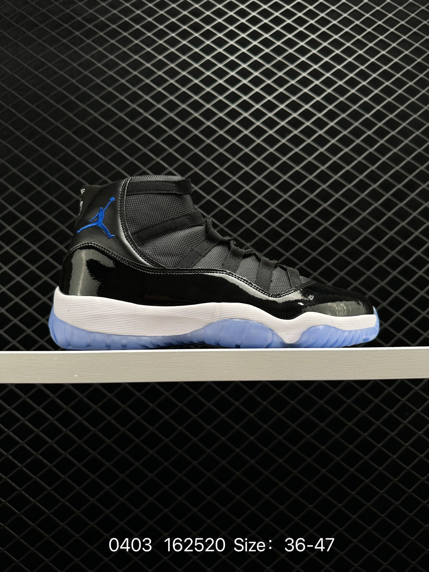 Air Jordan 11 Retro Low 